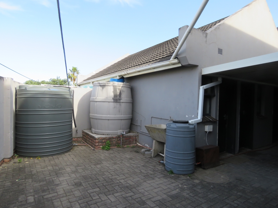 4 Bedroom Property for Sale in Royal Alfred Marina Eastern Cape